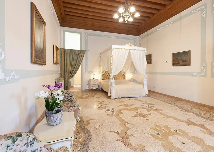 Luxury Apartment Pesaro Papafava